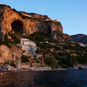 Borgo Santandrea Hotel