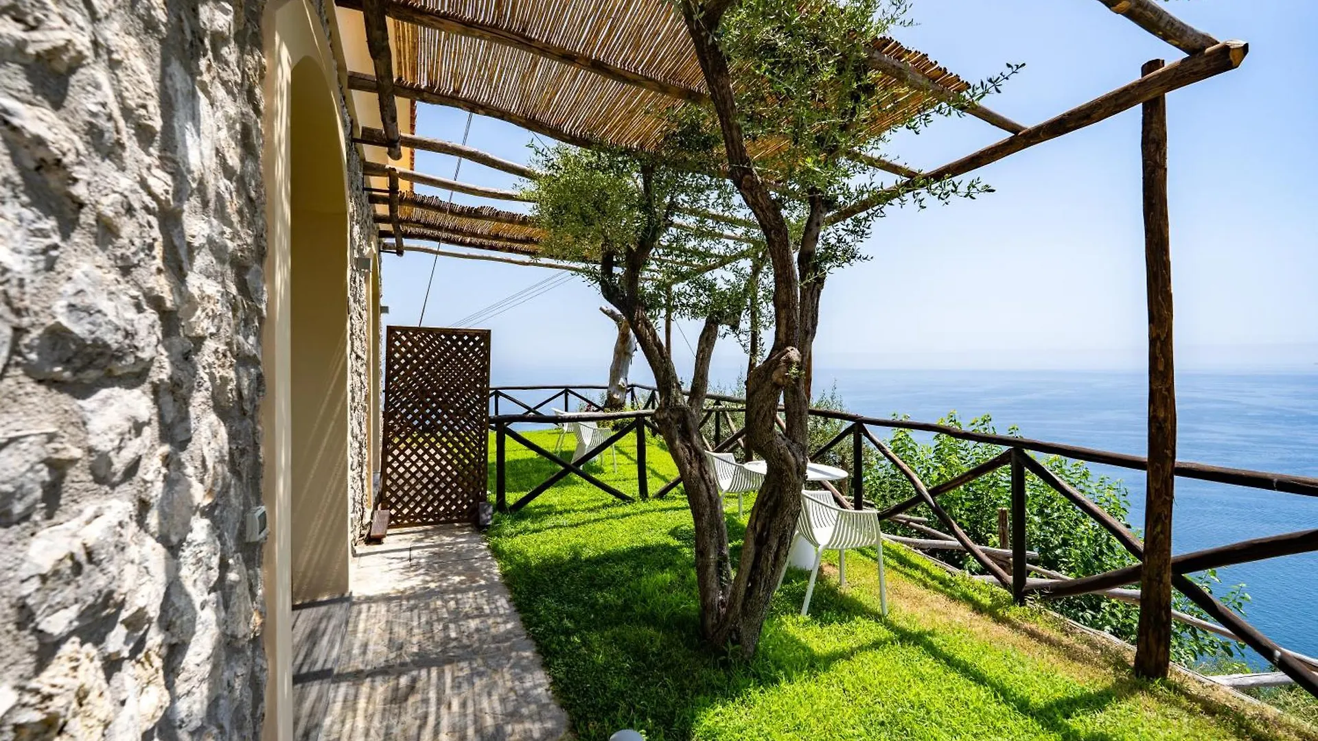 Tenuta Dell'Al.Ma. Amalfi 0*,